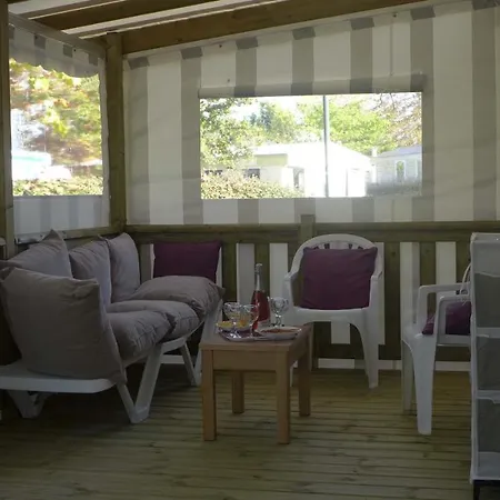 Gh Vacances La Reserve Gastes Exterior photo