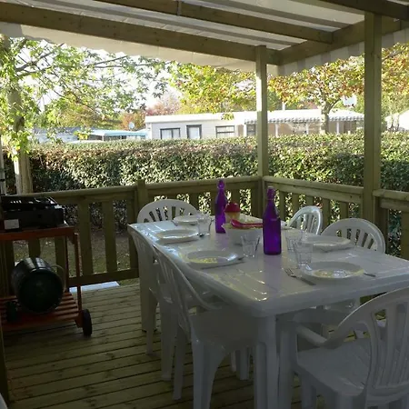 Gh Vacances La Reserve Gastes Exterior photo