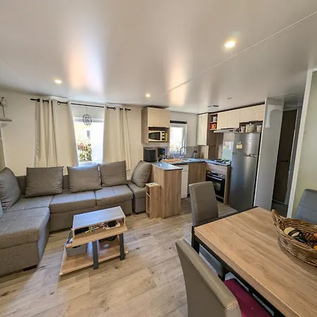 Gh Vacances La Reserve Gastes Exterior photo