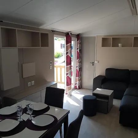 Gh Vacances La Reserve Gastes Exterior photo